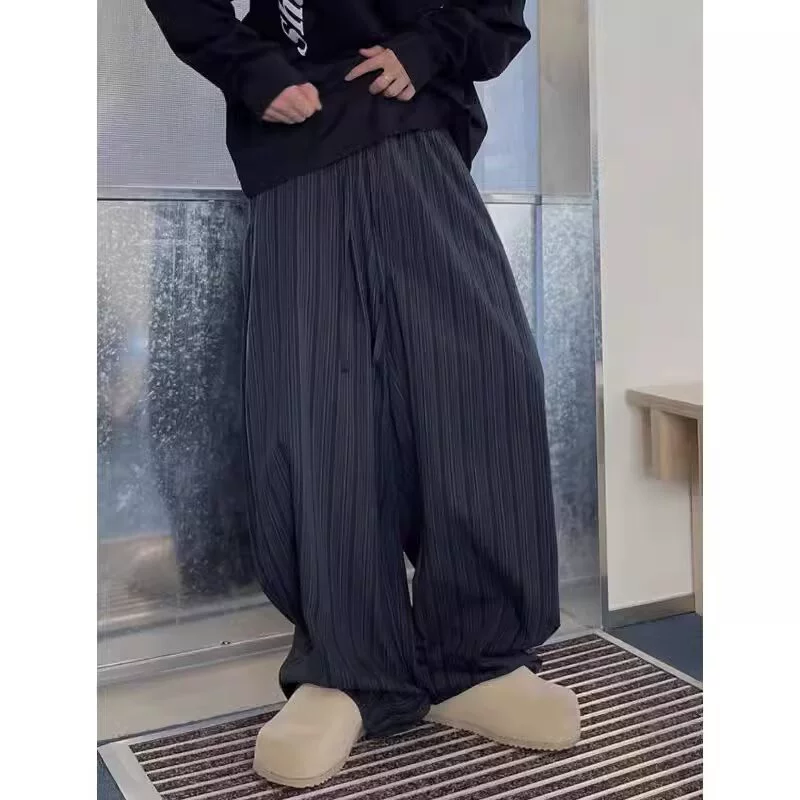 Black retro casual trousers, American style, oversize