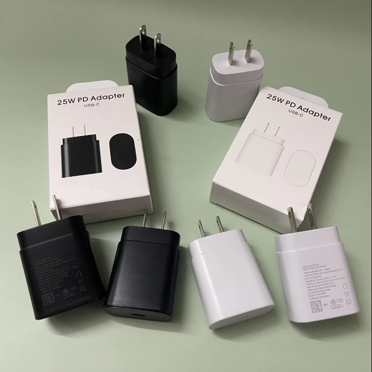 Pd25W/45Wqc3.0 Charger Is Suitable for Samsung Galaxys20S21Note10Pro Power Adapter
