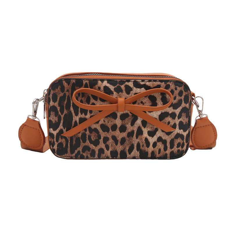 Impresión de moda de arco de invierno 2024 nueva moda de moda personalidad de leopardo mochila de hombro pequeño bolso cuadrado para mujeres