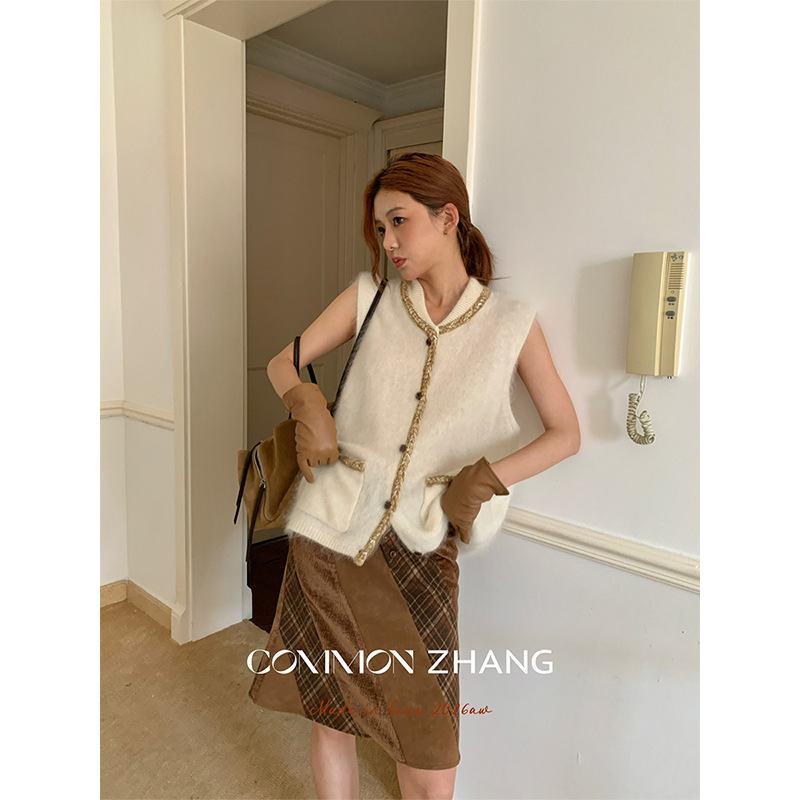 Youji CZZHANG vintage V-neck 90% wool vest, women's autumn knit sweater, C35849