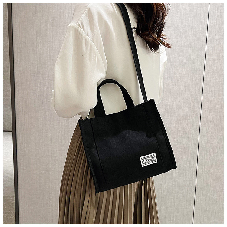 257g Weight Polyester Lining Material Sewing Thread Fashion Element Zipper Closure Type Single Shoulder Strap, Top Handle Strap Type Square Bag Bags Type Casual Occasion Canvas Material Solid Color Pattern All Seasons Season Women's Gender Streetwear Style Square Shape Women's Canvas Solid Color Streetwear Sewing Thread Square Zipper Square Bag 16