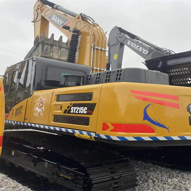 Excavadora de segunda mano SanySY2156C exporta Argelia con buen rendimiento y alta calidad