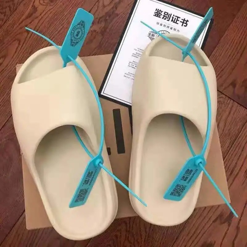 Putian YEZI 겉옷 슬리퍼 여성 Xia Kanye 두꺼운 바닥 트릭 똥센스 유행 개인 해변 유행 남성 샌들