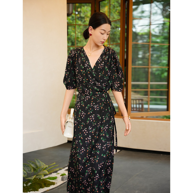 High-End Light Luxury Silk Mulberry Silk Dress Tea Break Dress for Women 2026 Summer Waist-Cinching Slimming Elegant Long Dress