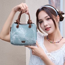 正Disney/迪士尼包米奇女士摩登复古大容量手通勤单肩斜挎手提包