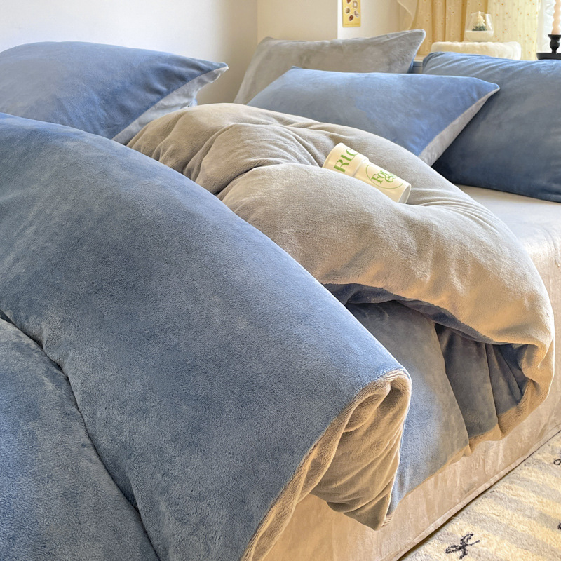 Color sólido otoño invierno leche de lana de cuatro piezas de lana de coral cama de lana de tres piezas de lana de invierno más grueso nuevo estilo de franela