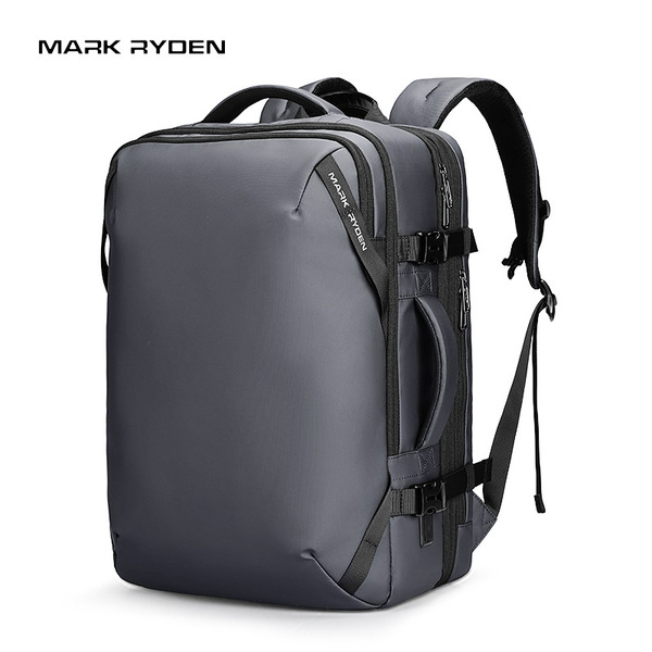 Capacious laptop