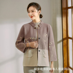 中年のお母さんの冬の服装の高貴な中高年の春秋の50歳の60のコートの2025の新型の洋風の大きいサイズの上着の女性