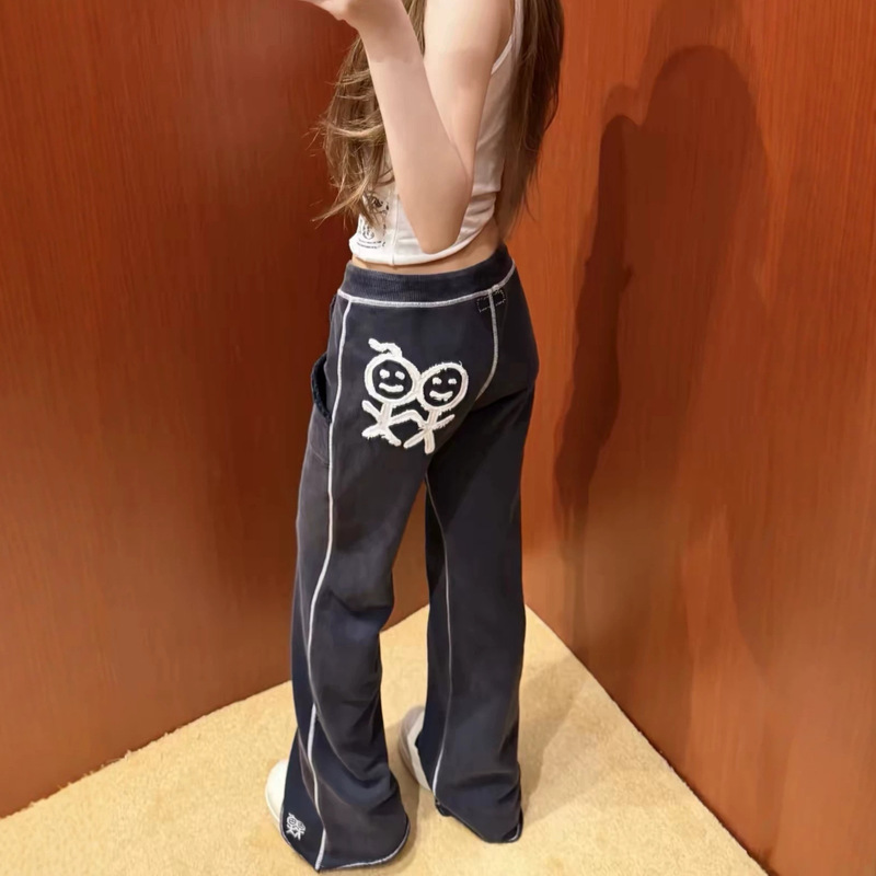 Heavy-duty wash! Matchman patch embroidery casual sweatpants for women, slightly flared, elastic waist with drawstring, sports trousers Heavy-duty wash! Matchman patch embroidery casual sweatpants for women, slightly flared, elastic waist with drawstring, sports trousers