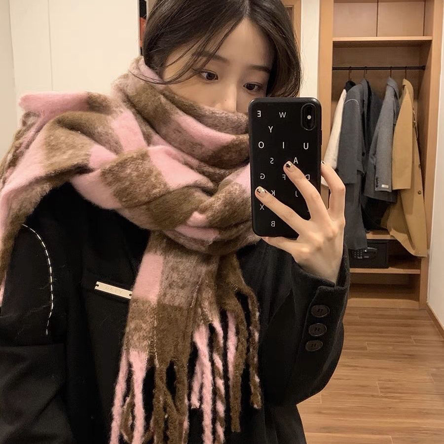 새로운 핑크 커피 그리드