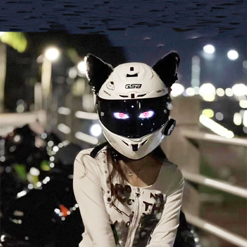 검은 고양이 귀