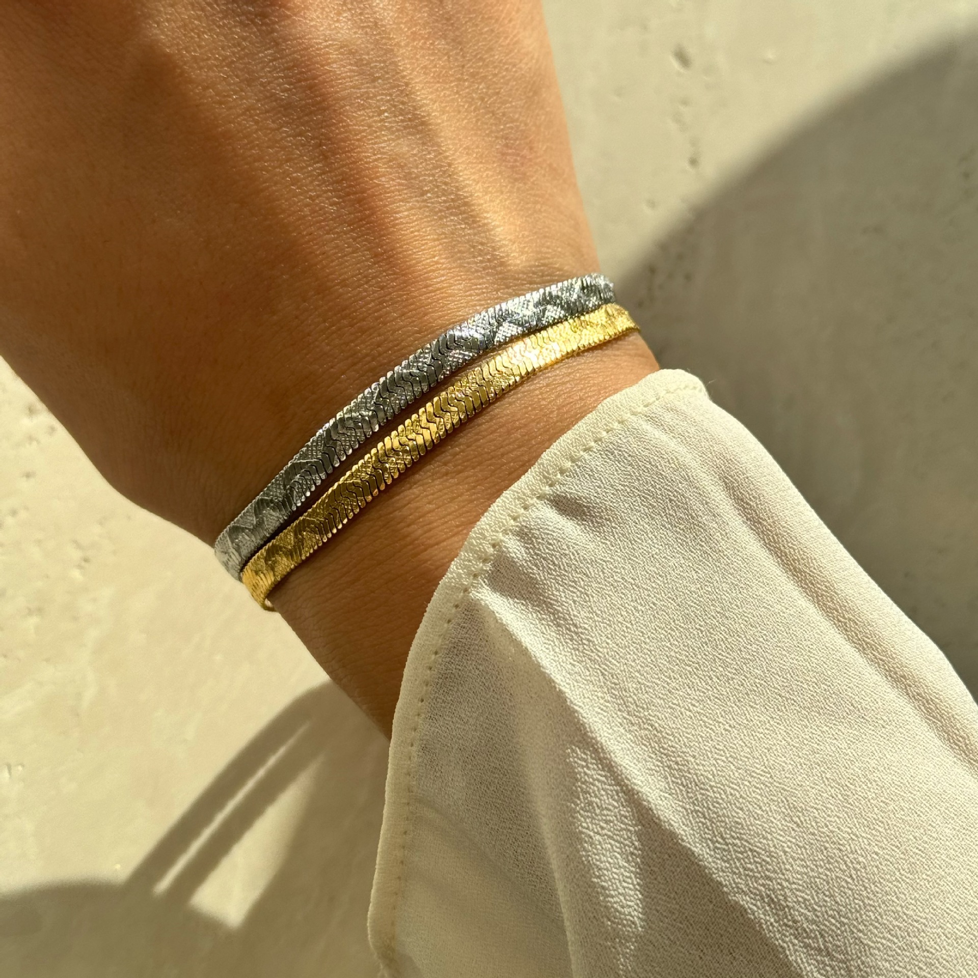 8g Weight Gold Plated Plating Material Bracelets Classification Simple Style Commute Star Titanium Steel Plating Gold Plated Bracelets