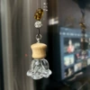 Little rose is equipped with about 50 capsules