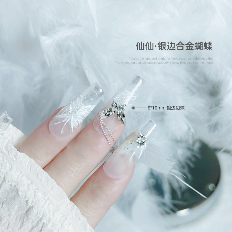 Accesorios de uñas celebridades en línea Hada Mariposa aleación diamante oro y plata cristal uñas Diamante ins estilo Accesorios de uñas de hadas