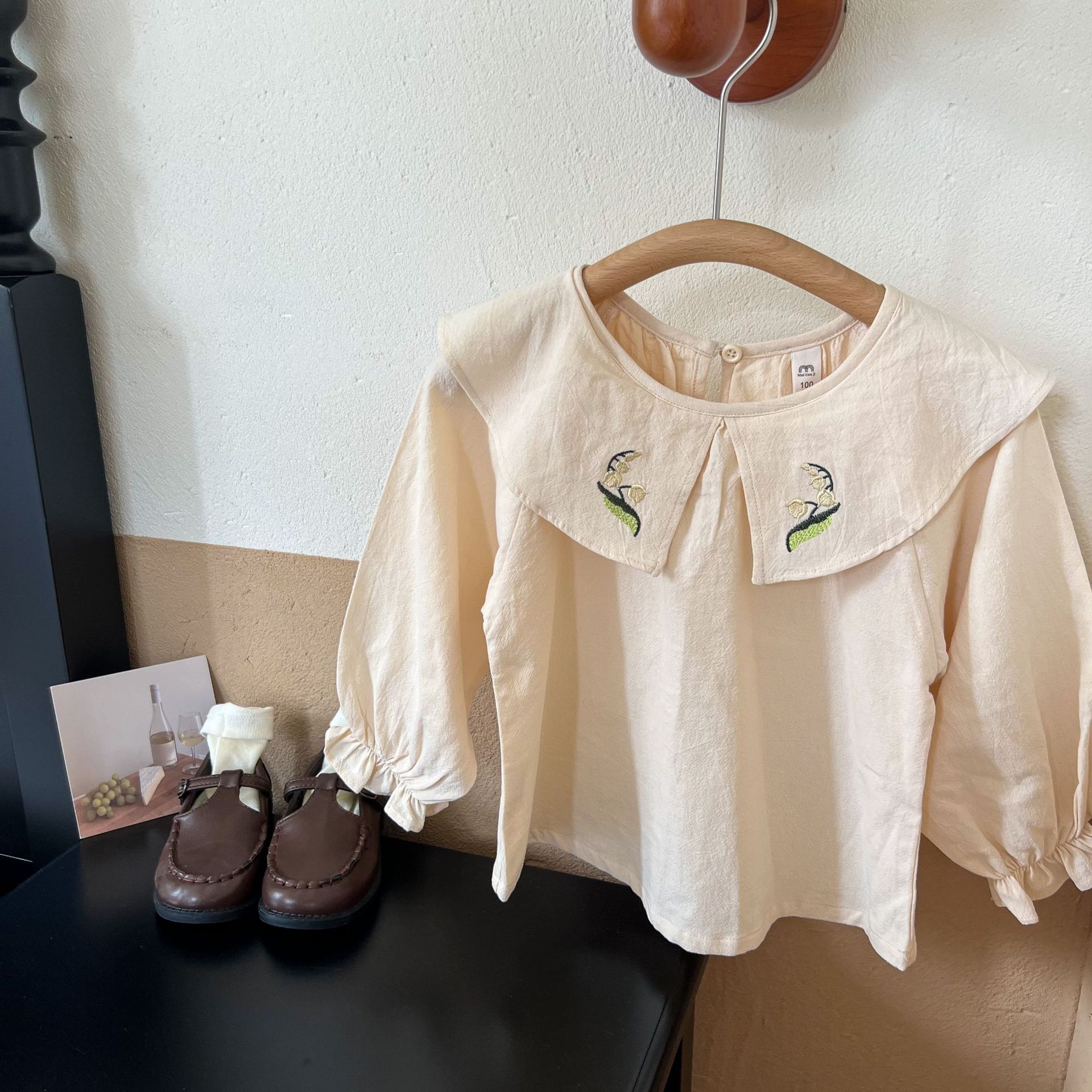 Campo DE TRIGO 2023 primavera y otoño nueva Corea del Sur camisa de cuello de muñeca para niños camisa de manga larga de encaje bordado