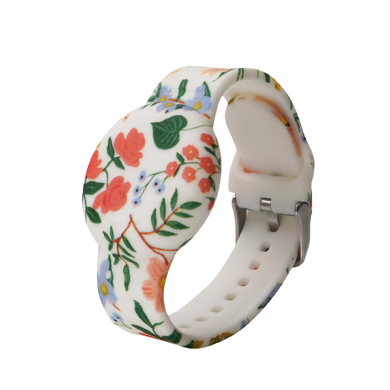 Flower-shaped, cream
