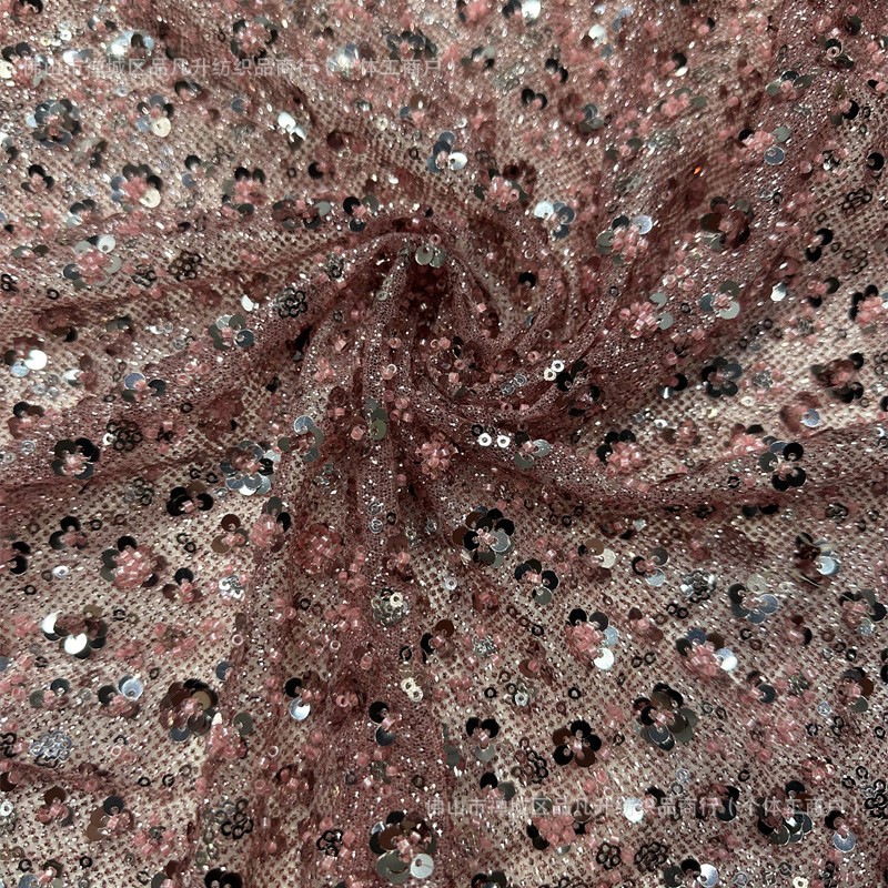 Tejido bordado tubo de perlas bordado diafragma bordado vestido de tela diafragma polvo pulverizado polvo brillante tela de moda stock