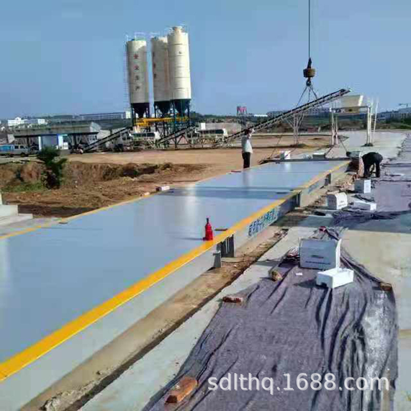 出售铁引坡地磅 可移动汽车衡 衡器定制60t 80t 120t电子地磅秤