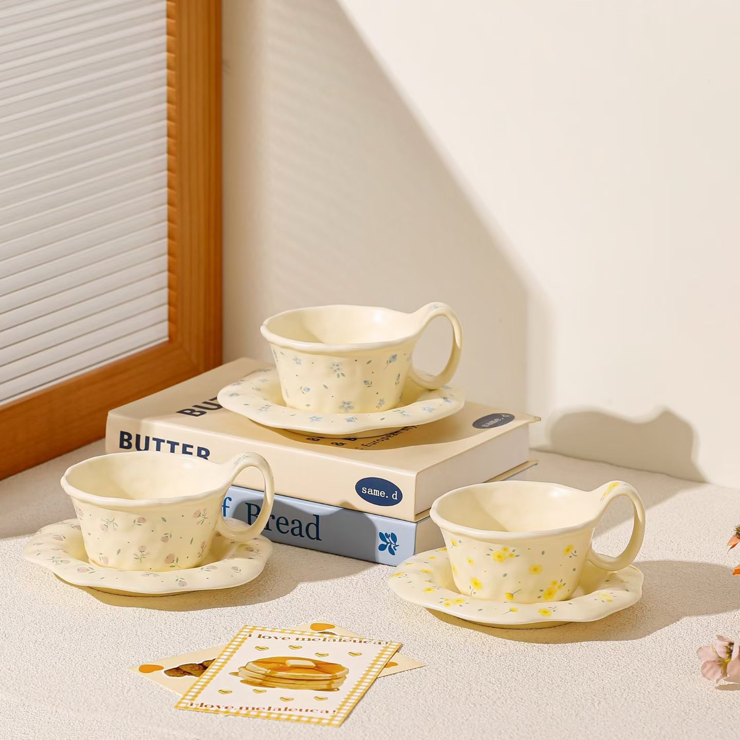 Creativo de alto valor de la cara Xiaozuihua taza de cerámica combinación de plato taza de marca para chicas taza de café de la tarde taza de té transfronteriza