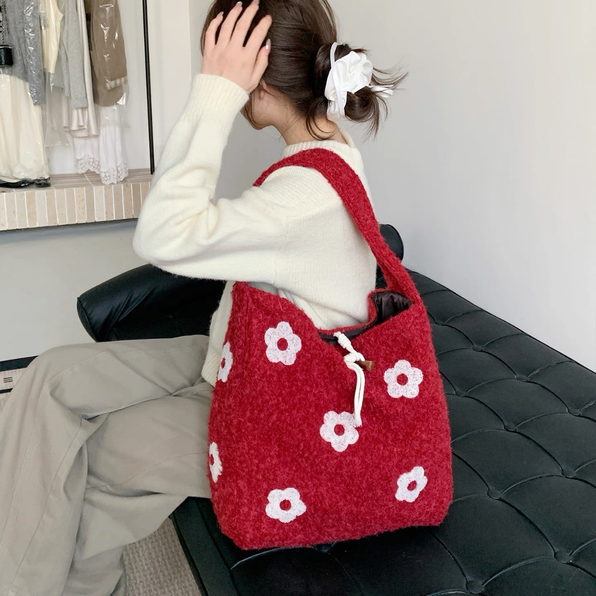 Stuffed Flower Embroidered Shoulder Bag Autumn and Winter Sweet Niche Plush Bag Literary Forest Tote Bag Korean Style Tote Bag