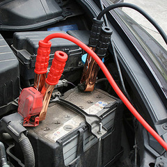 The car uses a 500A ignition wire to connect the power wire, Overpass Dragon car battery wire, emergency ignition wire, installed in a package set for starting connection.