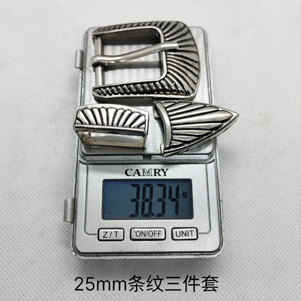 25MM stripes hanging white and black oil