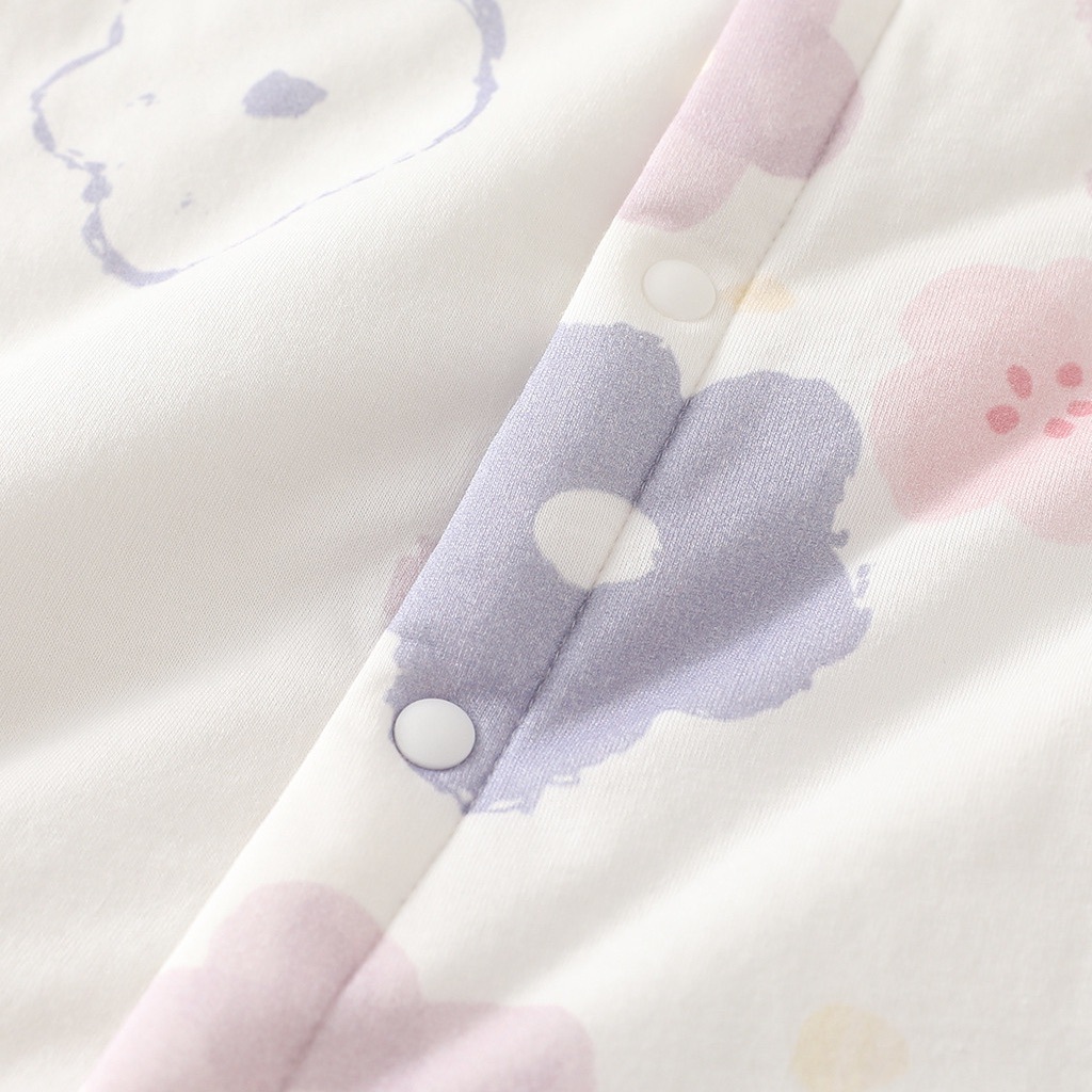 Ropa de bebé otoño y el invierno espesado 40g caliente mono deshuesado popular suave recién nacido clase un bebé acolchado mameluco