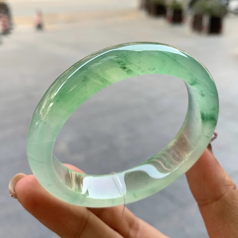 Dabīga Birmas A tipa nefrīta rokassprādze nefrīta aproce_voghion.com