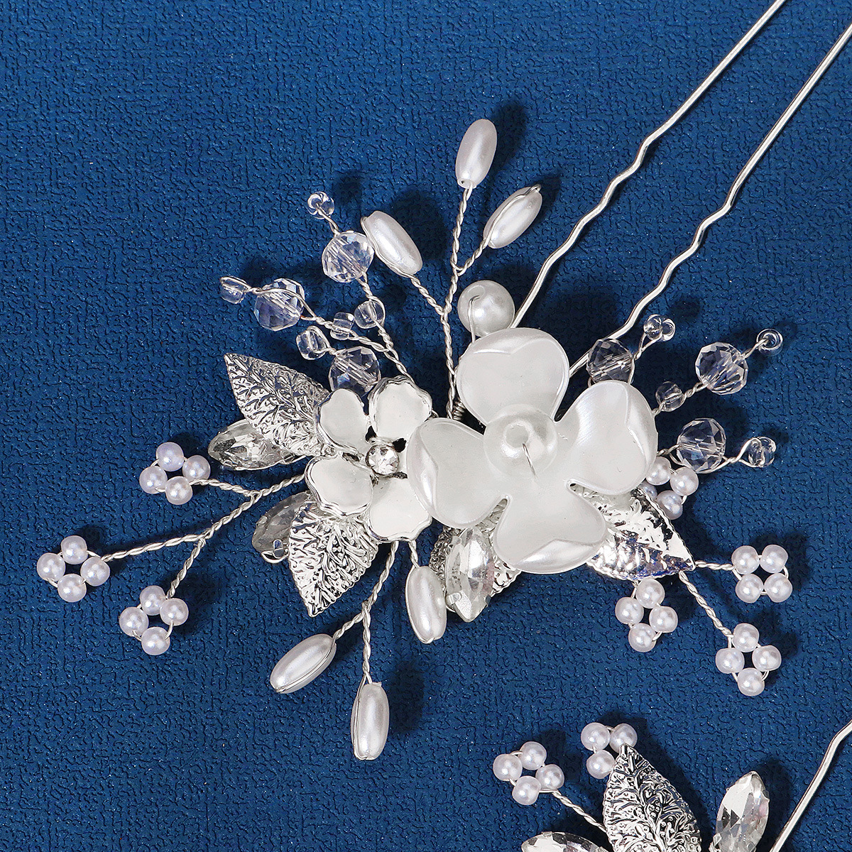 Retro Flower Alloy Pearl Hairpin 2 Pieces