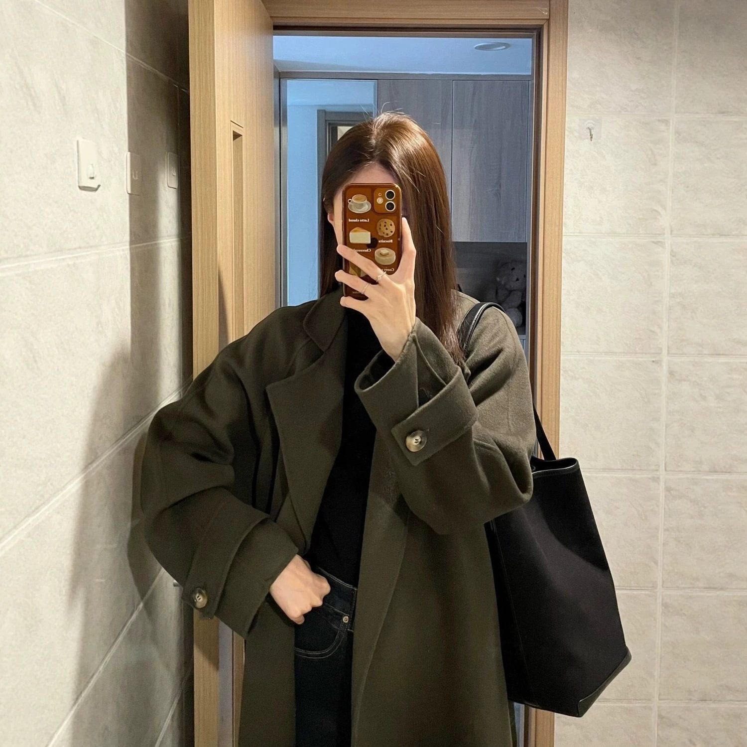 呢子大衣女秋冬新款赫本风高级韩系小个子气质加厚毛呢外套潮