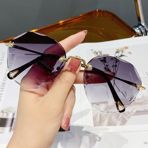 Celebrity Streetwear New Polygon Sunglasses for Women, Large Faces, Slimming Ocean Film, Rimless Edge, Dark Sunglasses
