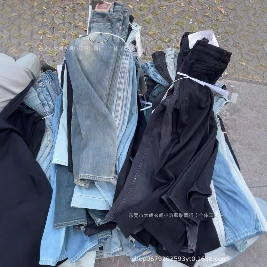 Утечка 1 юань, 2 юаня, 3 юаня, вымытые джинсы, спотовые киоски для внешней торговли.