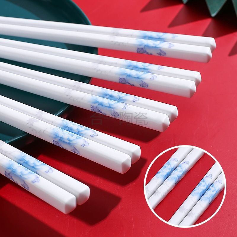 파란색과 흰색 연꽃 운 (24.5cm)