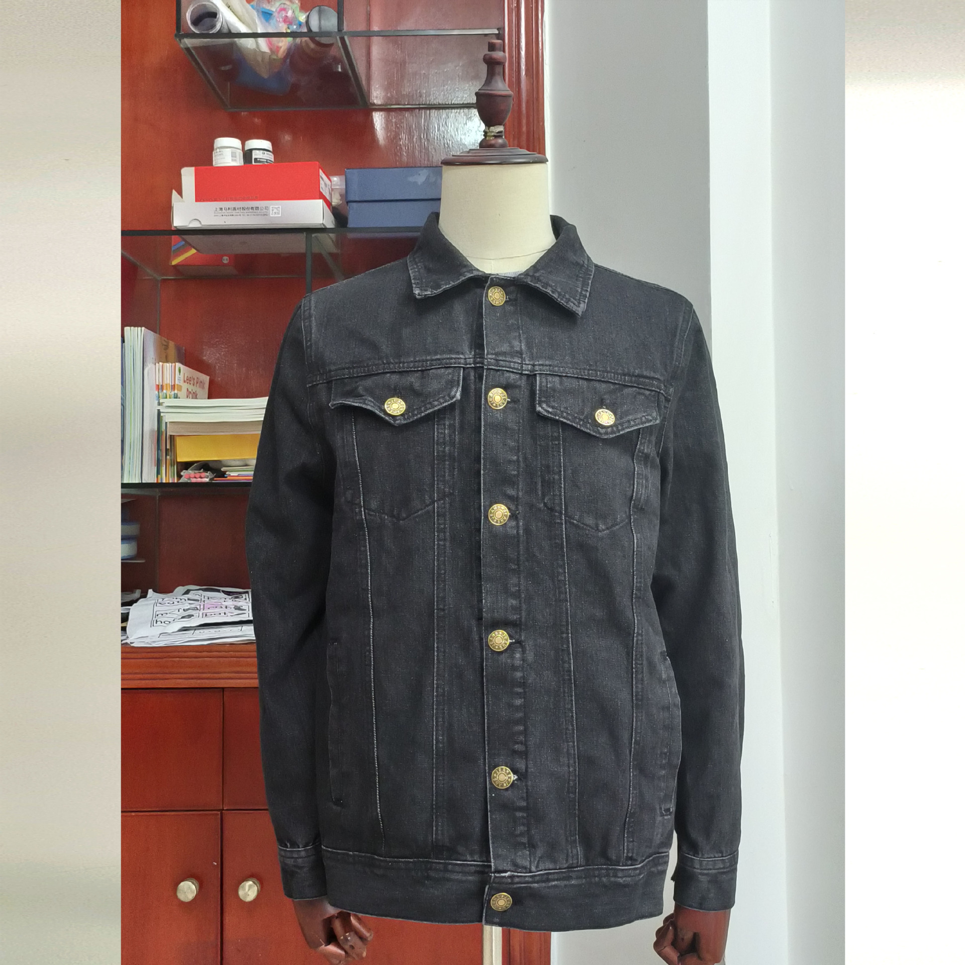 Giacca di jeans uomo – stile americano elegante e alla moda_voghion.com