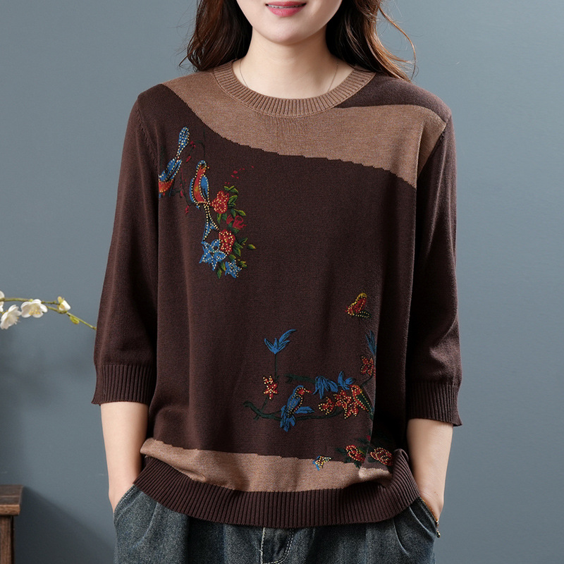 Retro ethnic knitted spring sweater with a round collar