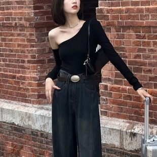 Black off-the-shoulder long-sleeved T-shirt women's autumn design tight short bottoming pure hot girl slim top