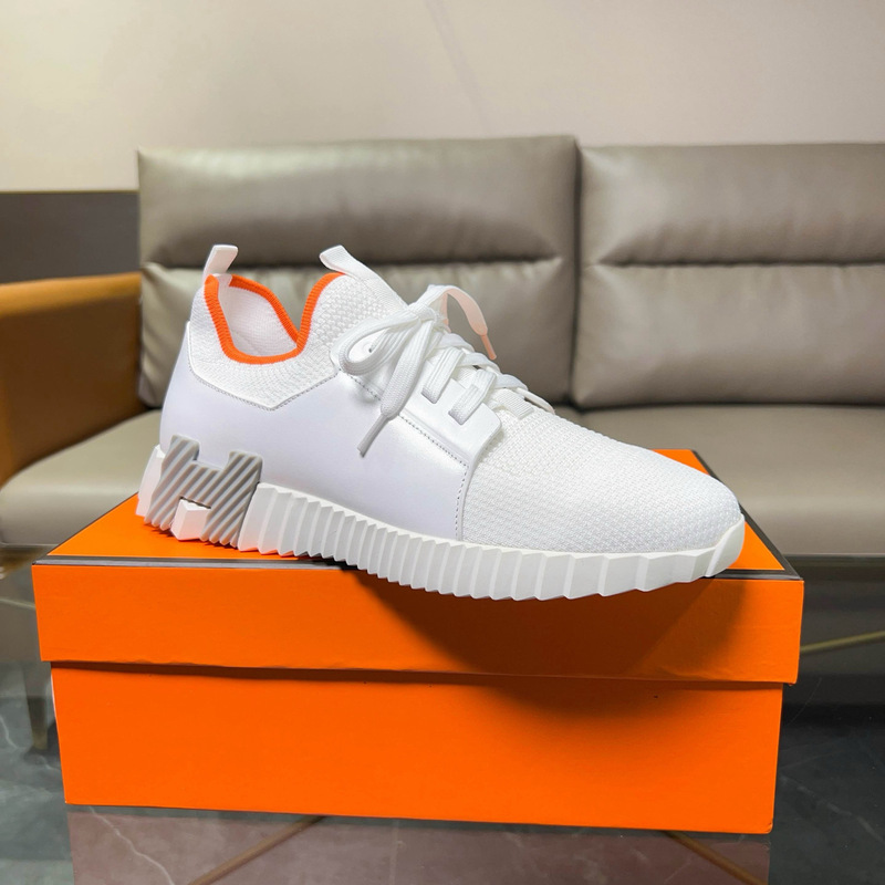 2025 New Men's Iconic Sneakers, Casual, Comfortable, Fashionable, Versatile, Trendy Casual Shoes, Spring and Autumn Breathable Models