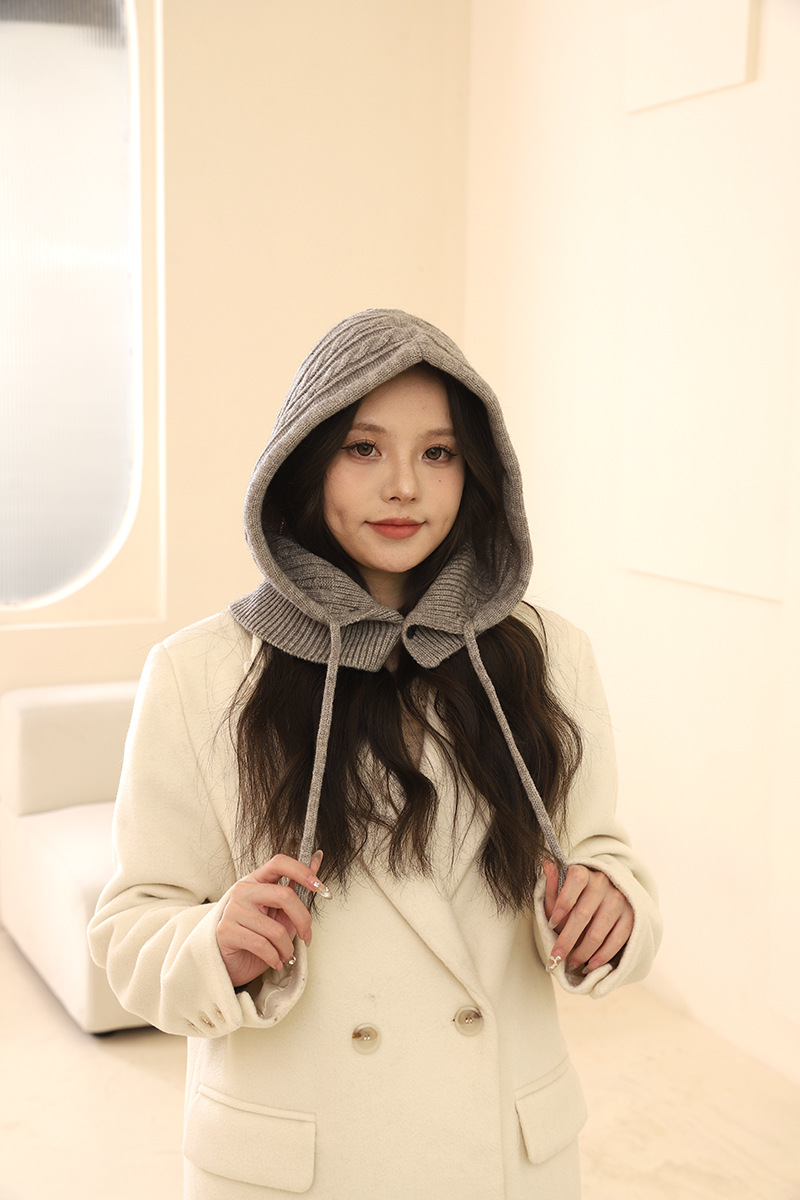 cashmere women's thickened knitted with a collar for both autumn winter warmth and windproof versatility._voghion.com