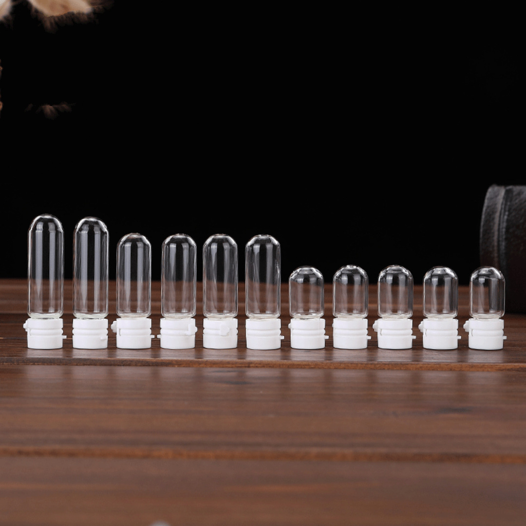 Fabricante en stock suministro 1,5 ml bombilla pequeña botella de belleza médica 3ml bayoneta líquida botella pequeña botella de esencia de vidrio de fondo redondo