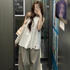デザイン感小衆レジャースポーツスーツ女性夏ノースリーブ引きひも上着薄手工装ワイドパンツ2点セット