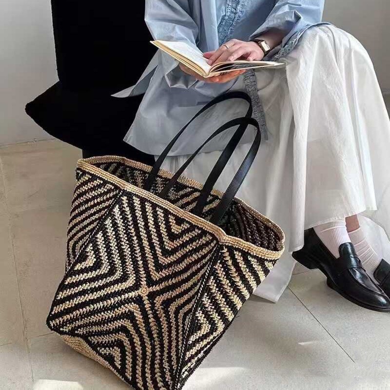 High-Quality Raffia Tote Bag, Contrasting Color Woven Shoulder Bag, Cross-Border Genuine Leather Shoulder Strap, Straw Woven Bag
