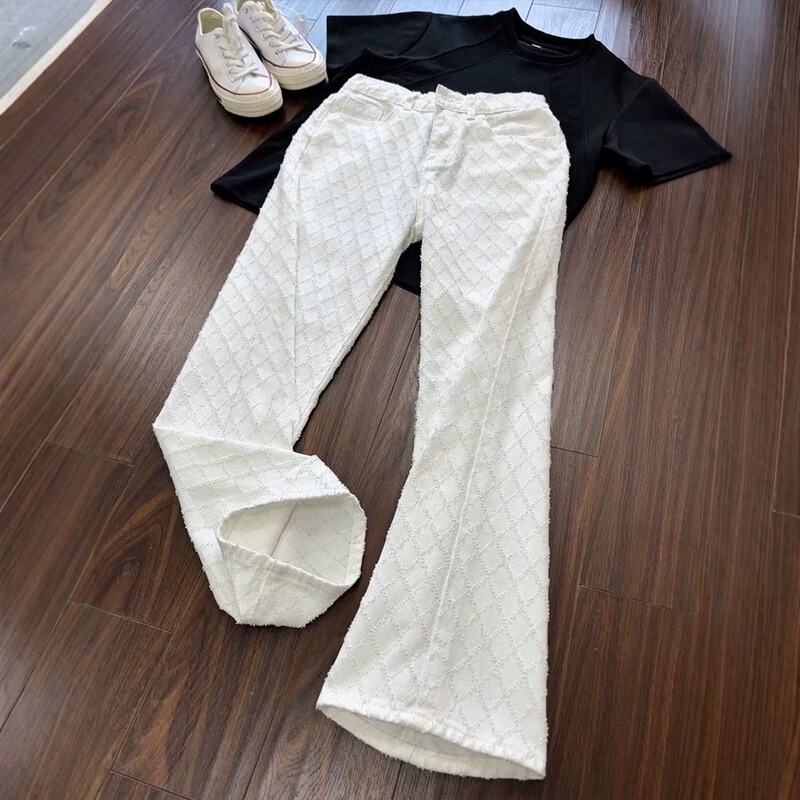 Cleanfit White Diamond-Patterned Jeans for Men, Autumn Jacquard Design Pants, High Street Vibe Straight-Leg Flared Pants