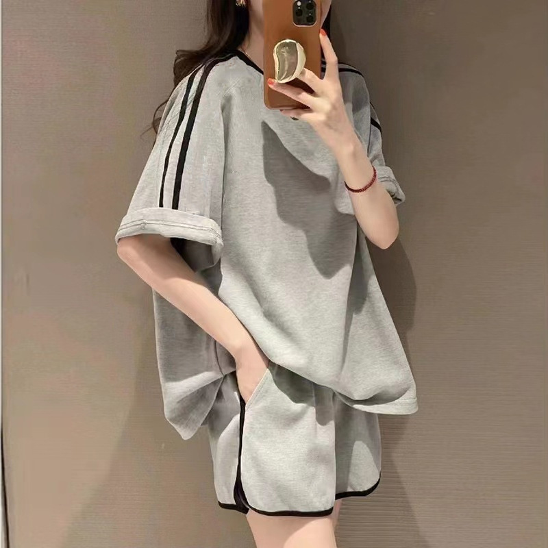 Cross-Border Summer Clothes with a Complete Set of Casual Sports Suits for Women, Loose Student Running Fashion Short-Sleeved Shorts, Two Pieces Cross-Border Summer Clothes with a Complete Set of Casual Sports Suits for Women, Loose Student Running Fashion Short-Sleeved Shorts, Two Pieces