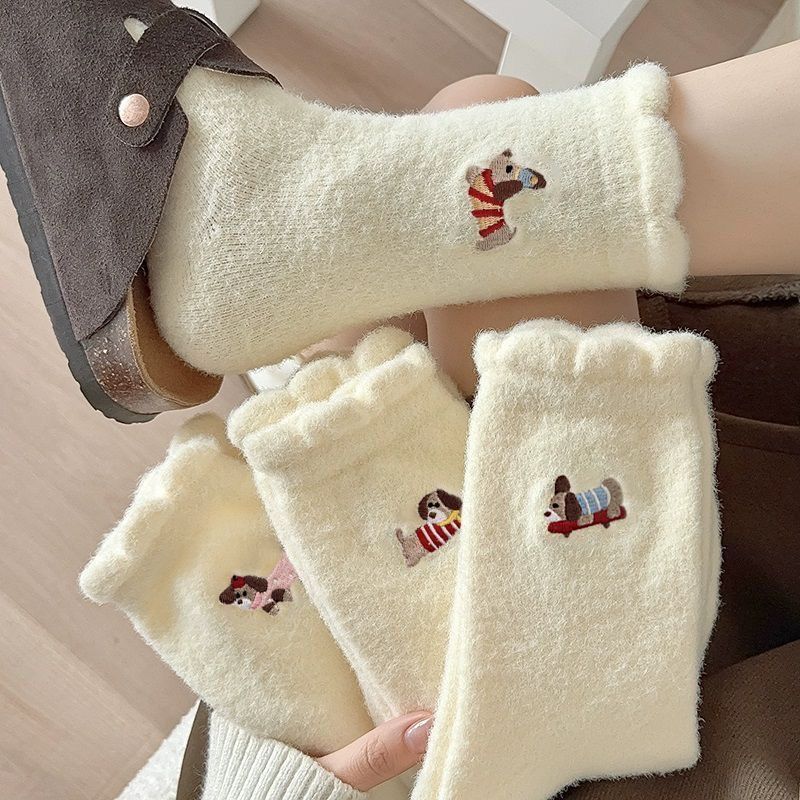 加绒加厚秋冬保暖蓄热刺绣暖绒女生中筒袜卡通少女可爱小狗睡眠袜|undefined