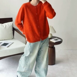 女式羊毛衫;女式针织衫;毛衣