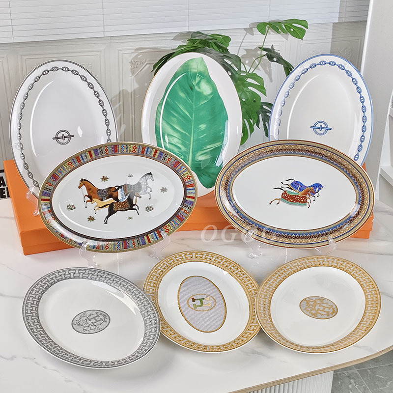 Ouge Aijia Series Fish Plate, Rainforest Horse Cart Iron Chain H-Mark Hotel Home-Use Bone China Plate