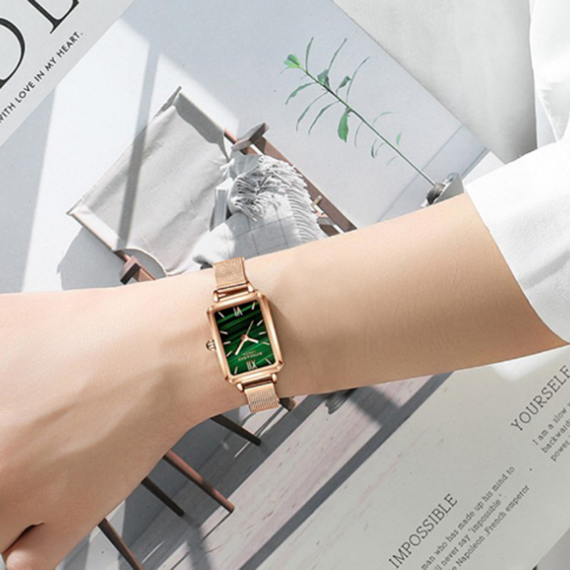 Reloj verde pequeño de alta calidad simple elegante Aleación de moda impermeable reloj de cuarzo para mujer estudiante niña reloj transfronterizo