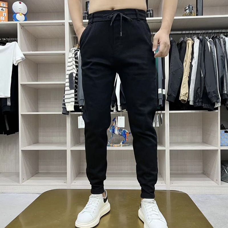 2024 Vår/Sommer Nye Small Svarte Jeans Herre Allsidige Slim Fit Tight Leg Casual Elastiske Trendy Harun Bukser_voghion.com