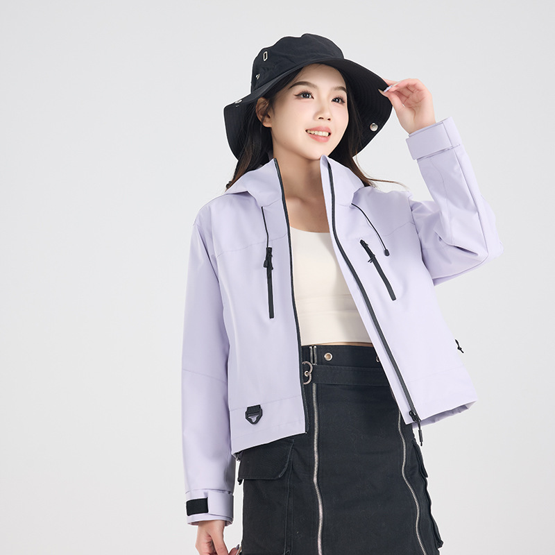 흰 덩굴 보라색 소녀