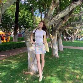 夏日潮流多巴胺穿搭度假短裙初夏绝美韩系chic单品海边百搭裙子女